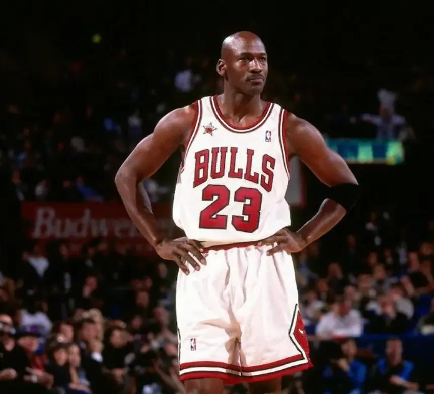 个篮板, AA, img 个篮板, AA, img