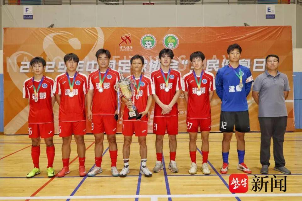 om, 童获得最佳, src