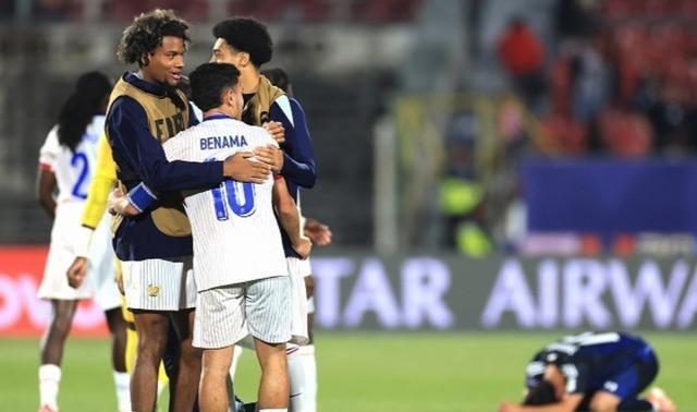 战的球队已, 帮助法国队 战的球队已, 帮助法国队